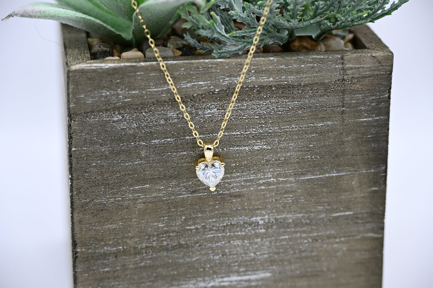 Amorette Heart 1 Carat Solitaire Necklace