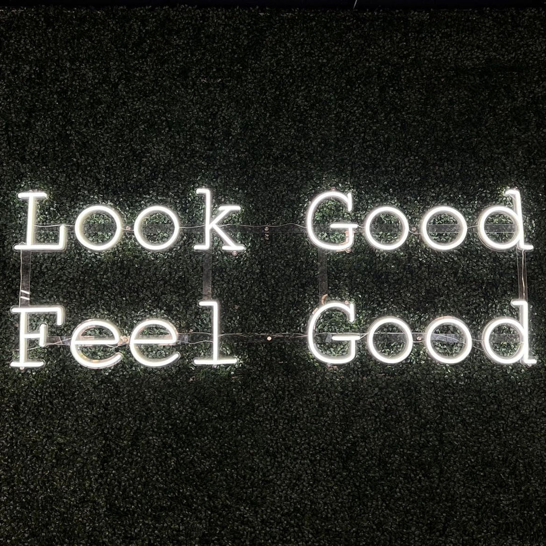 Look Good, Feel Good: The Power of Jewelry and Confidence