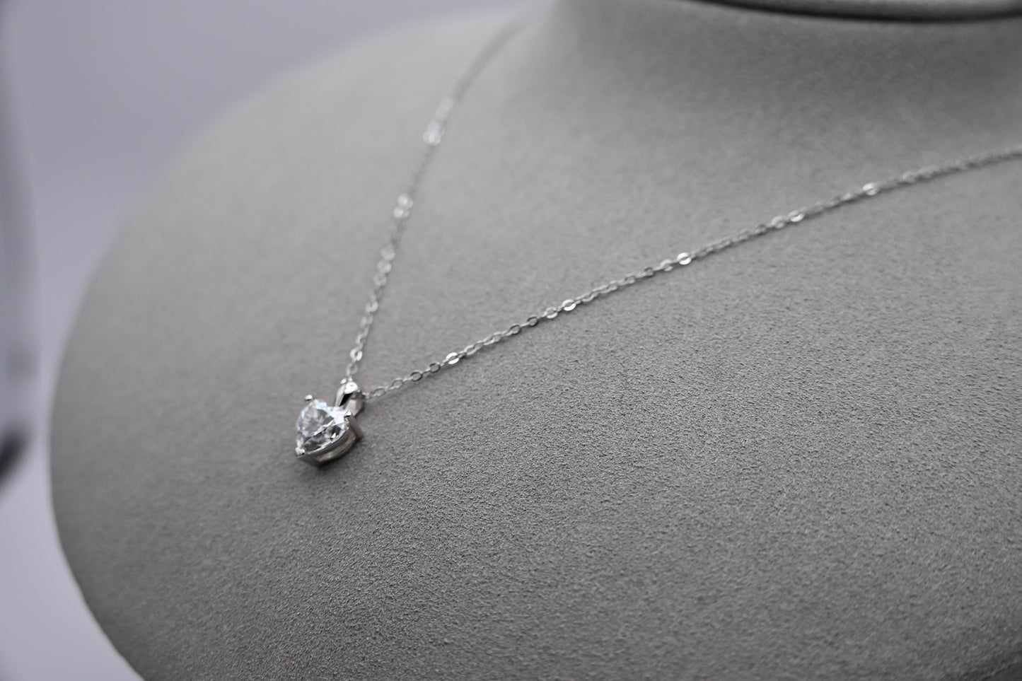 Amorette Heart 1 Carat Solitaire Necklace