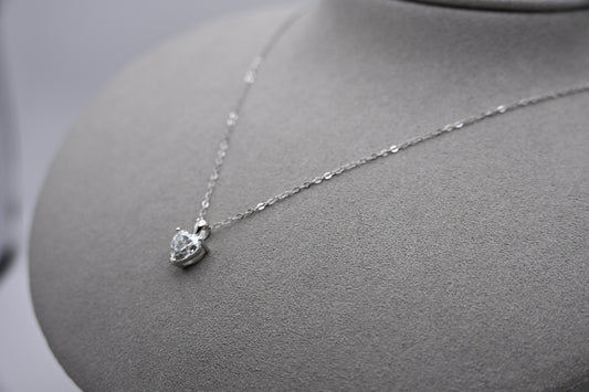 Amorette Heart 1 Carat Solitaire Necklace