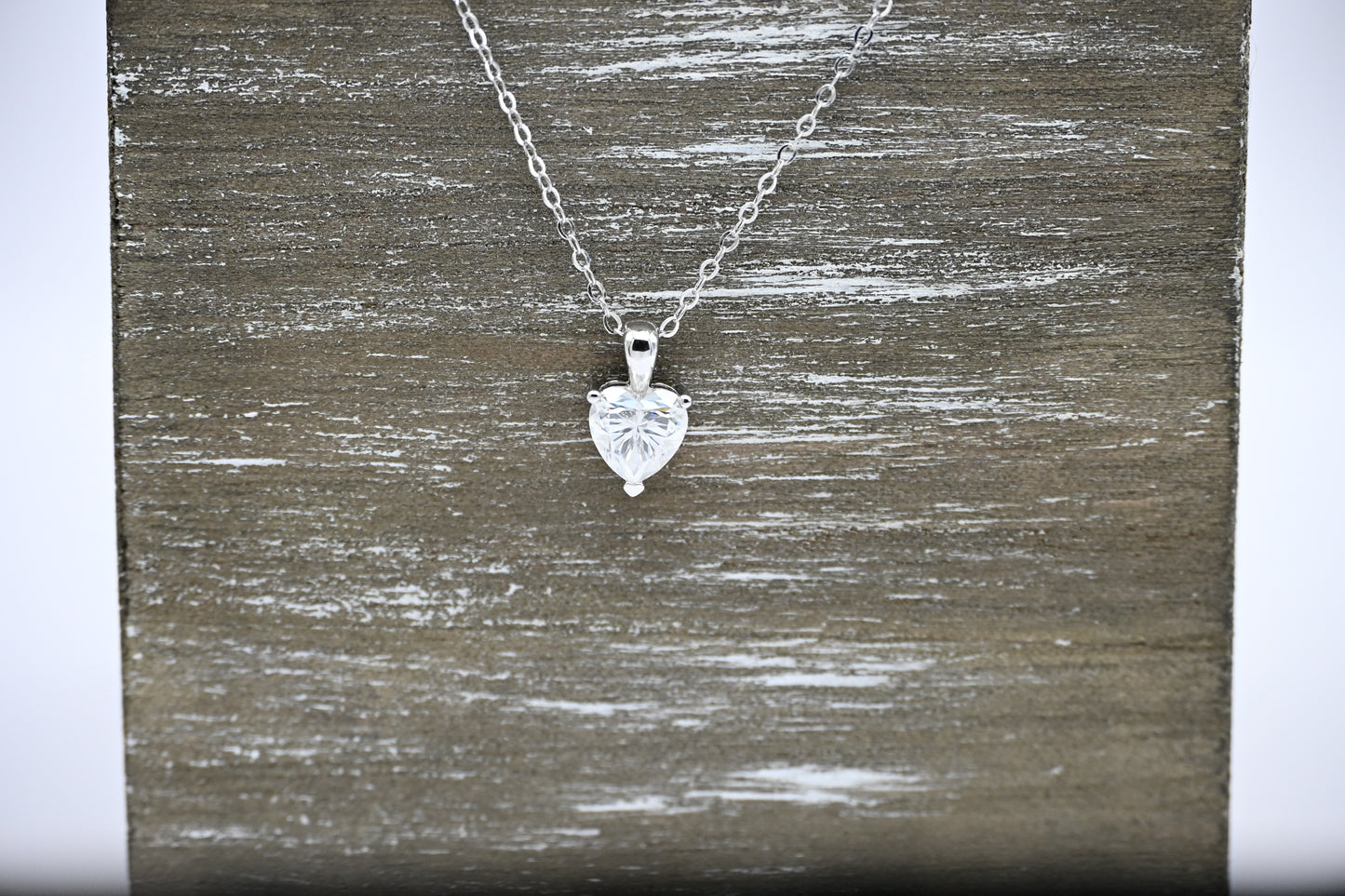 Amorette Heart 1 Carat Solitaire Necklace